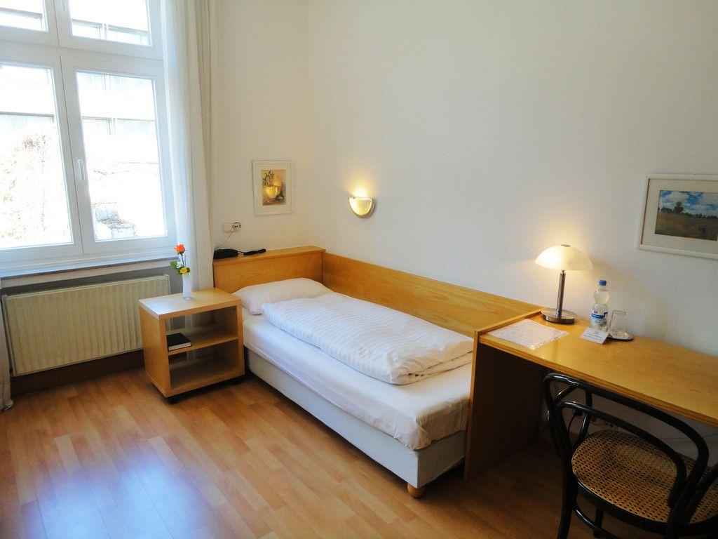 Hotel Moon Dusseldorf